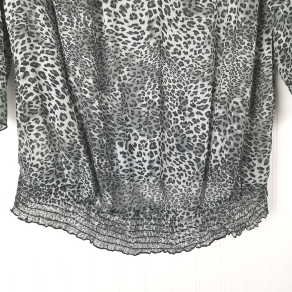 Evolution Embellished V Neck Sheer Animal Print Blouse Top Size 2X Black Gray - Picture 4 of 11